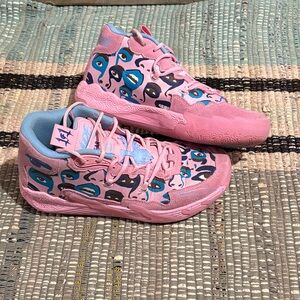 Stylish Pink Kids Shoes